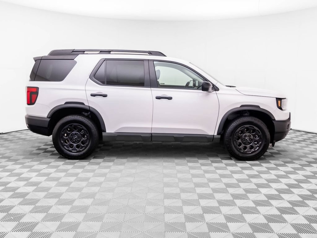 Certified 2026 Honda Passport RTL image 8