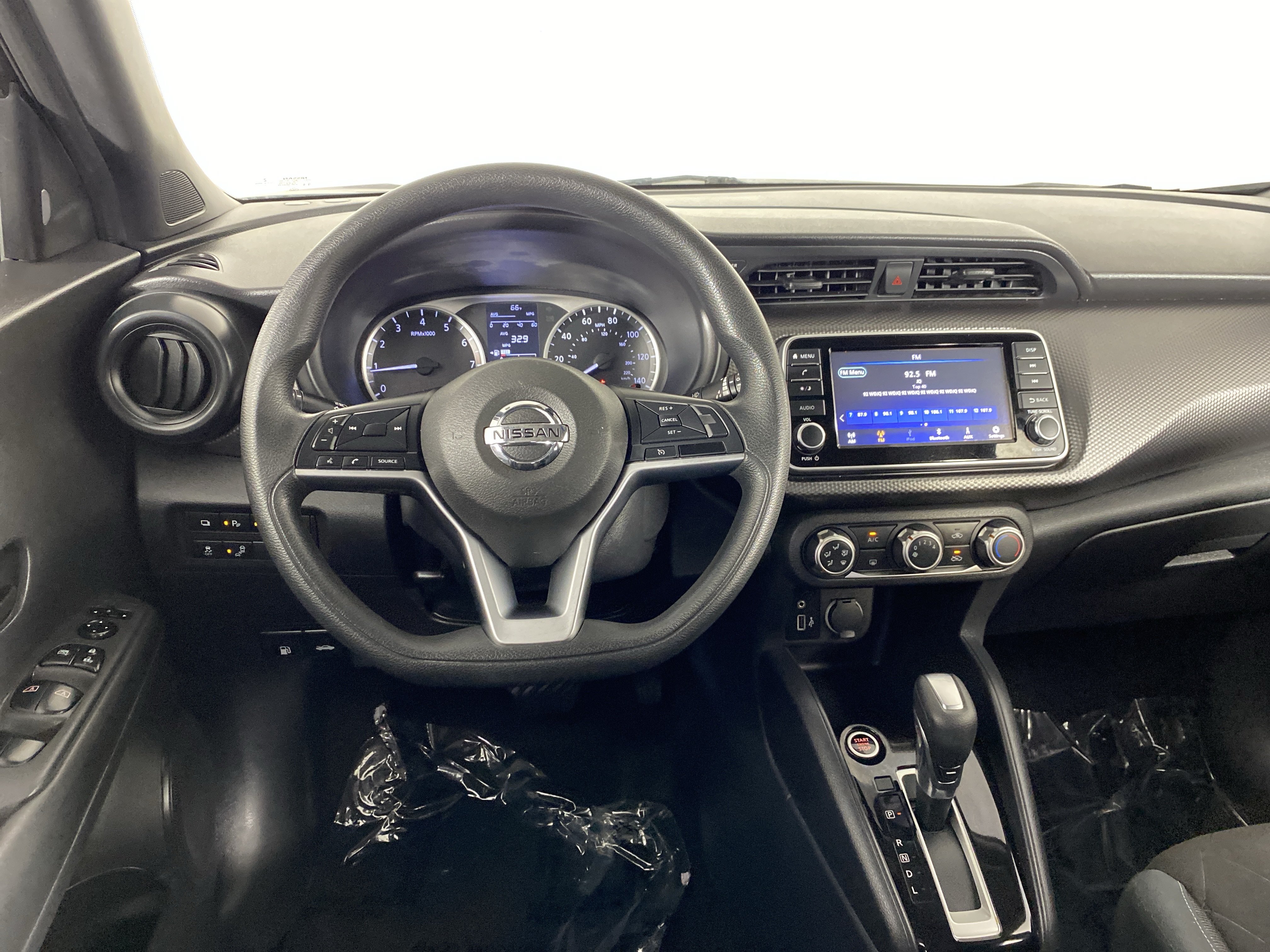 Used 2020 Nissan Kicks S FWD image 19