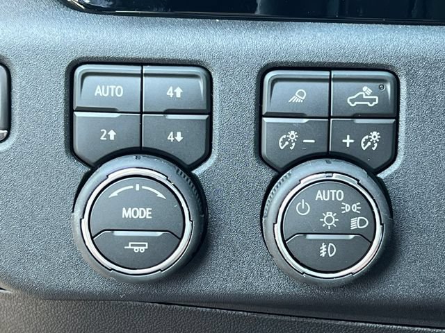 New 2026 Chevrolet Silverado 3500 High Country w/ Technology Package AWD/4WD image 23