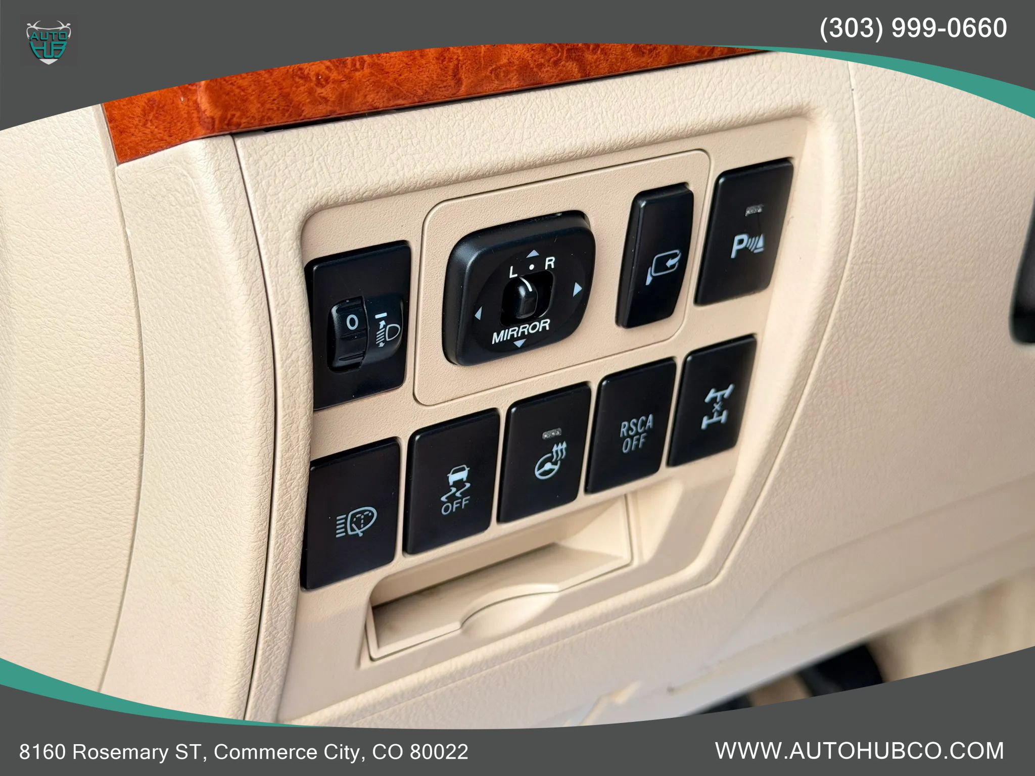 Used 2015 Toyota Land Cruiser AWD/4WD image 34