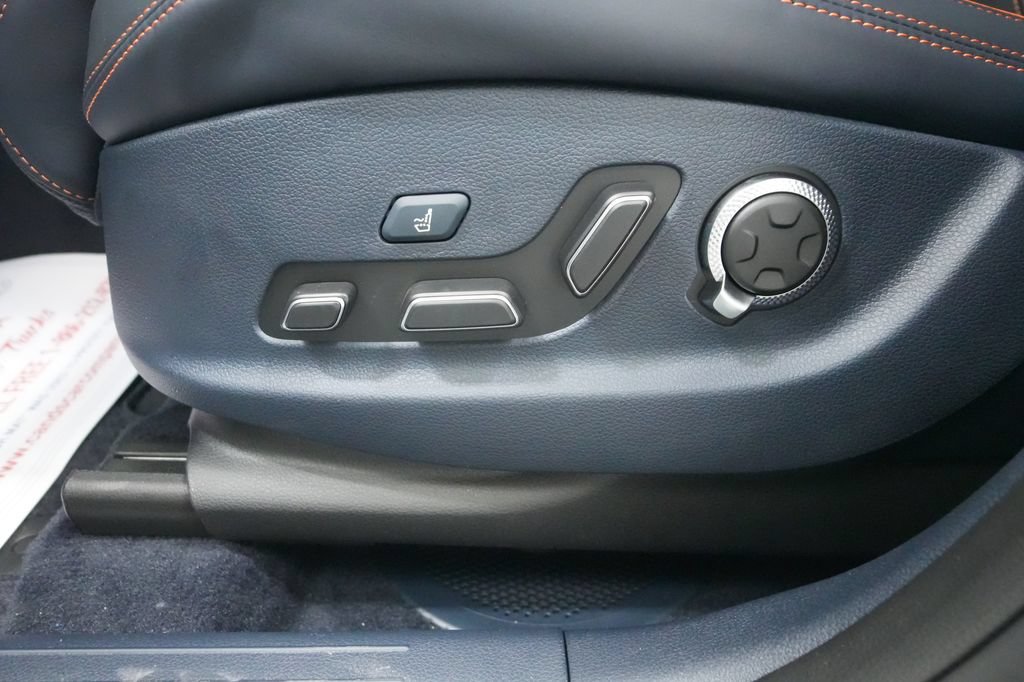 New 2026 Genesis GV70 3.5T Sport Prestige AWD/4WD image 15