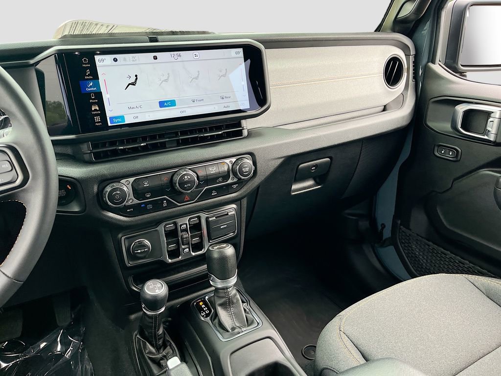 Certified 2024 Jeep Wrangler Unlimited w/ LED Headlamp & Fog Lamp Group image 21