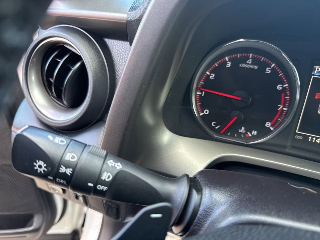 Used 2016 Toyota RAV4 SE image 24