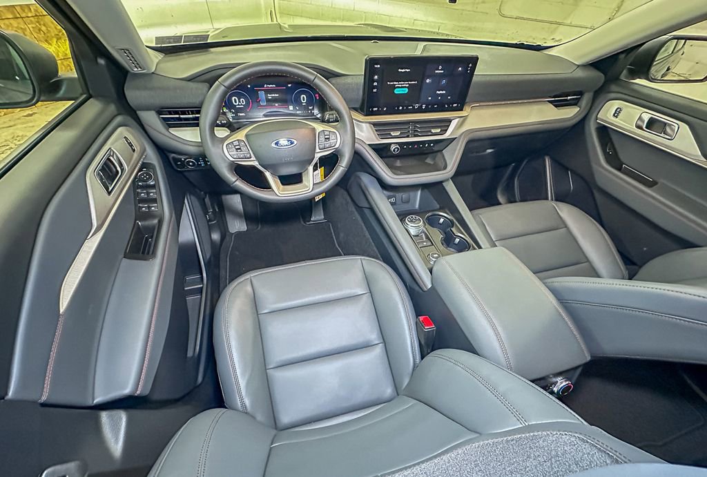 New 2026 Ford Explorer Active w/ Active Comfort Package image 9