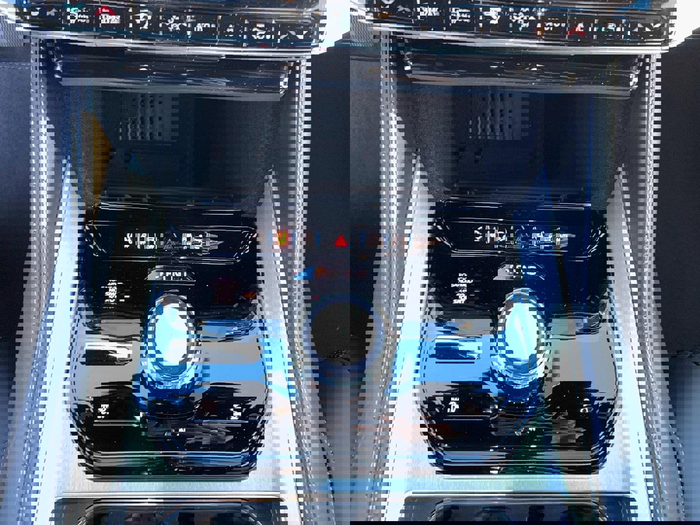 New 2026 Jeep Grand Wagoneer L Limited w/ HD Trailer Tow Package image 20