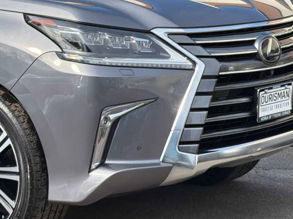 Used 2018 Lexus LX 570 4WD image 6
