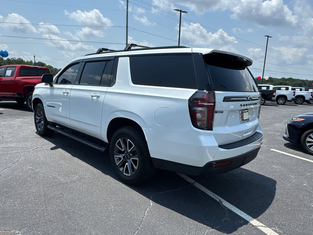 Used 2023 Chevrolet Suburban Z71 w/ Z71 Off-Road Package AWD/4WD image 8