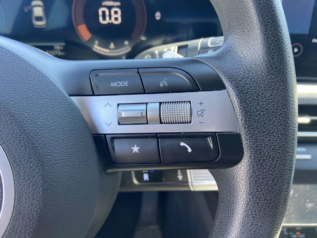 Used 2025 Hyundai Sonata SEL AWD/4WD image 29