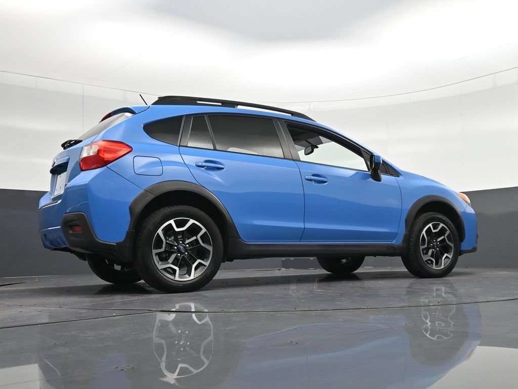 Used 2016 Subaru Crosstrek 2.0i Premium w/ Moonroof Package AWD/4WD image 26