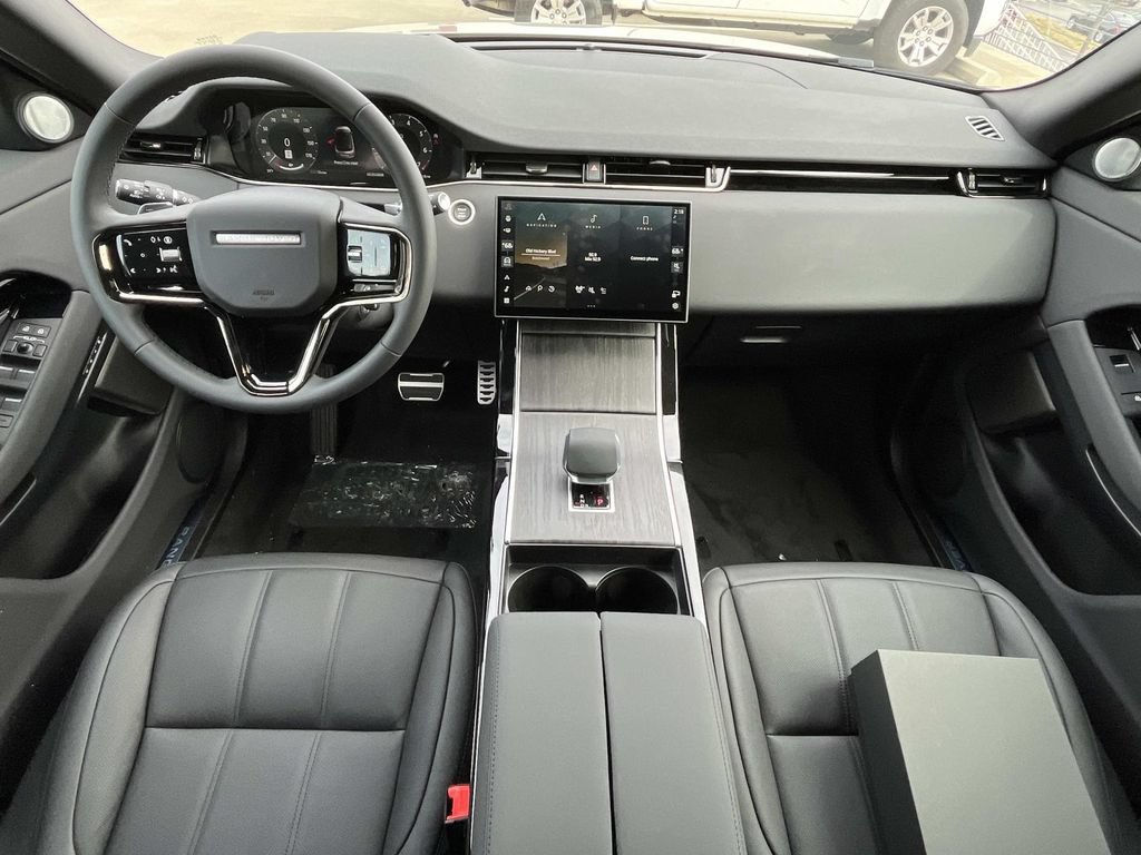 New 2026 Land Rover Range Rover Evoque Dynamic SE AWD/4WD image 9