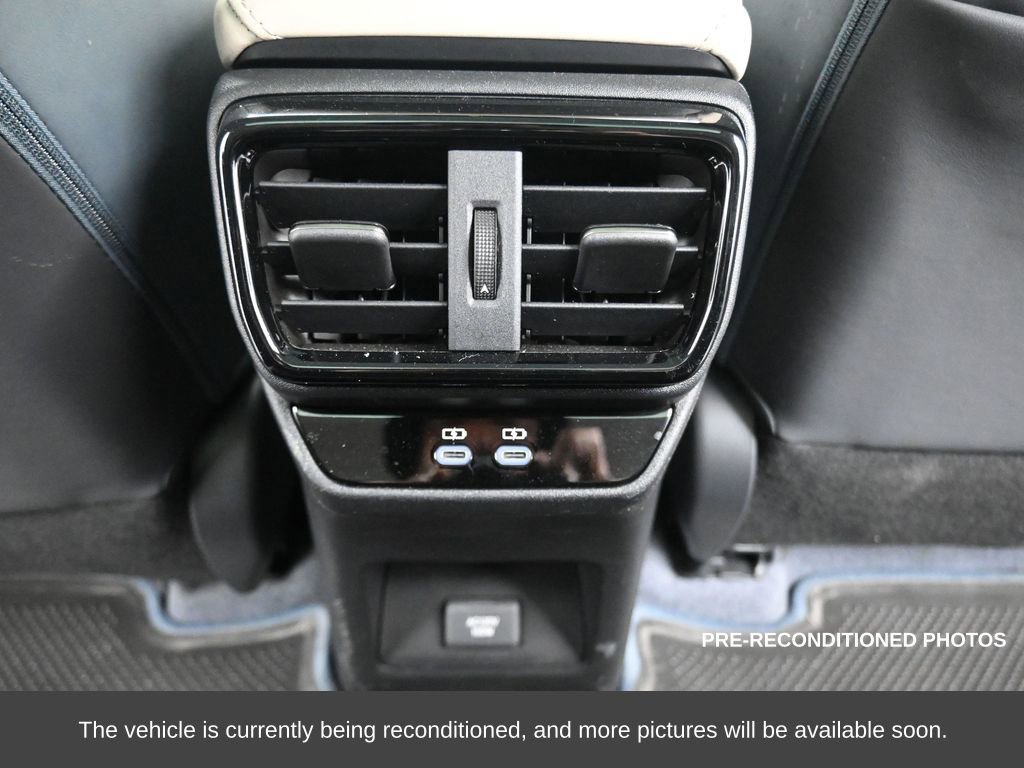 Used 2023 Lexus RZ 450e Premium image 32