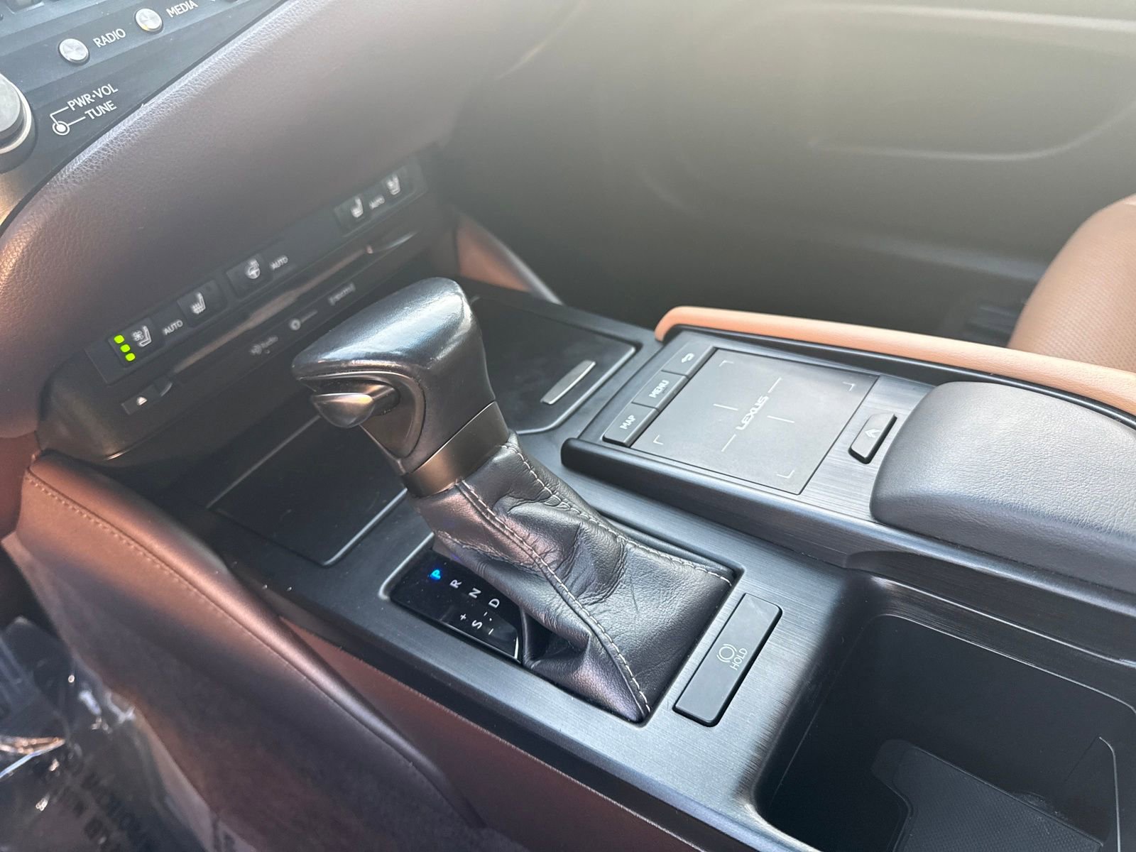 Used 2021 Lexus ES 350 w/ Premium Package image 23