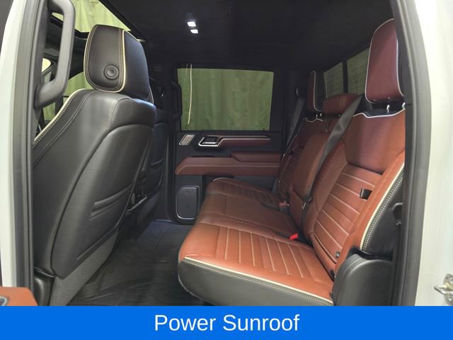 Used 2025 GMC Sierra 3500 Denali Ultimate image 28