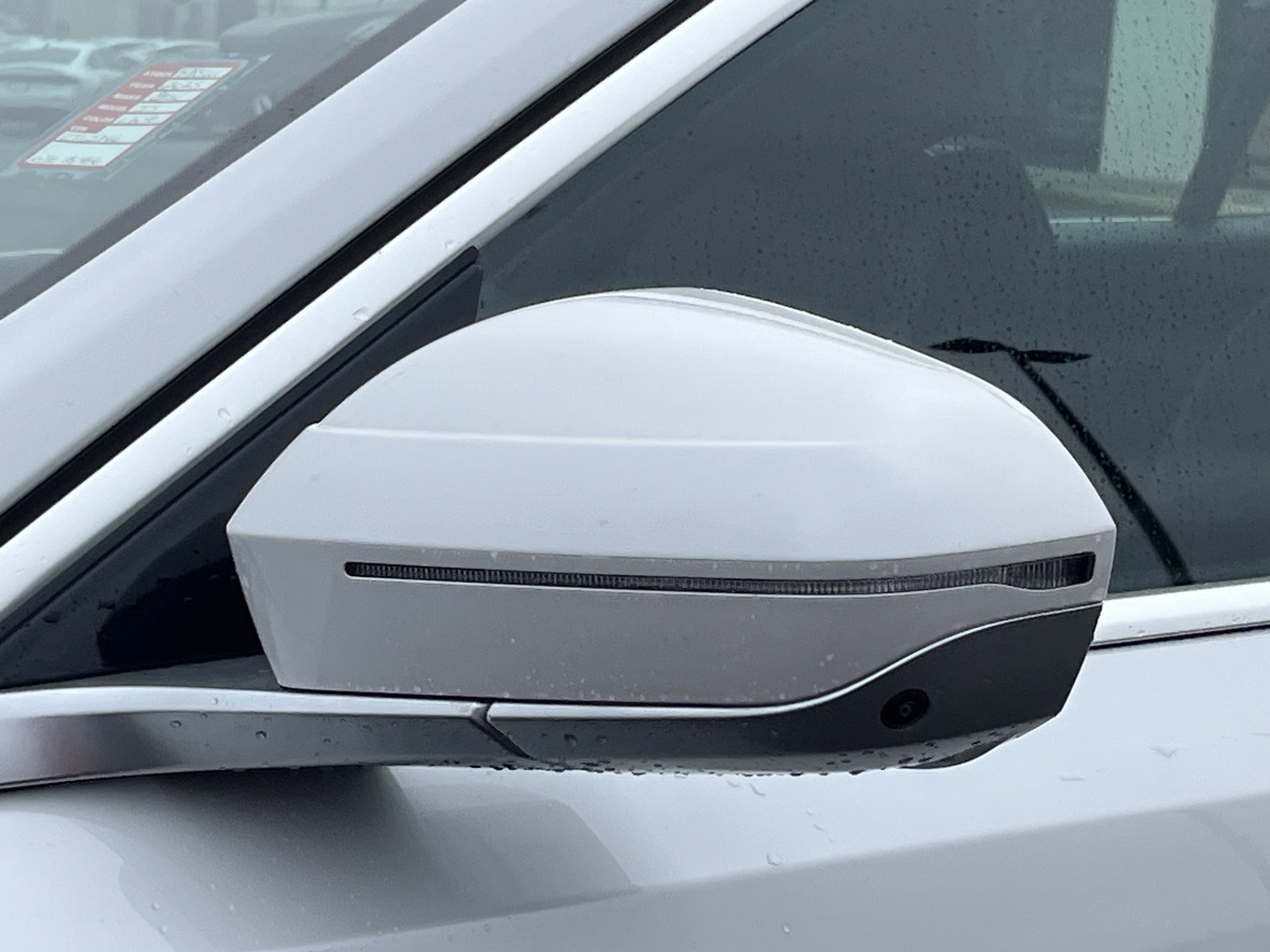 Used 2025 BMW i5 eDrive40i image 33