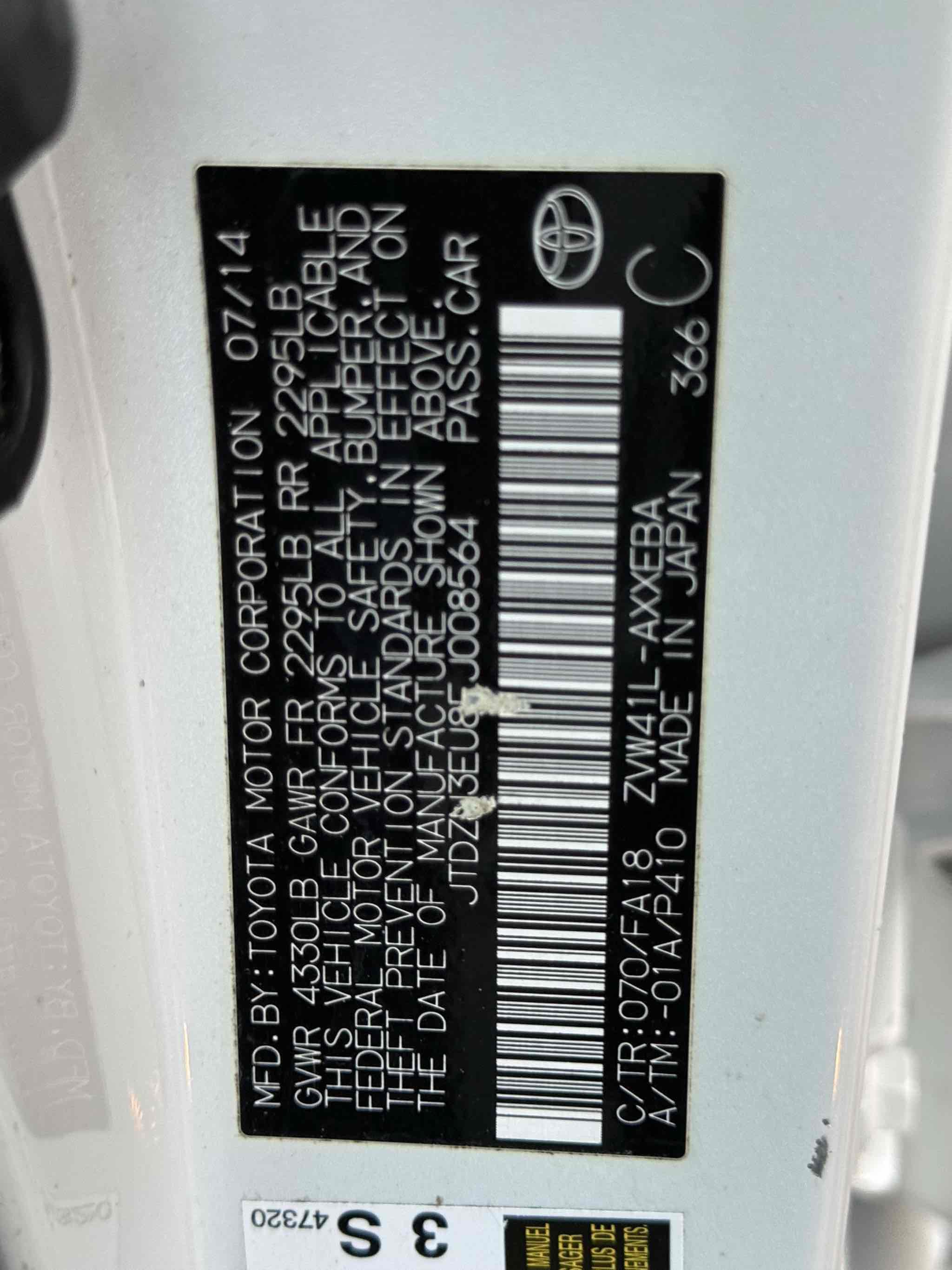 Used 2014 Toyota Prius V Two FWD image 81