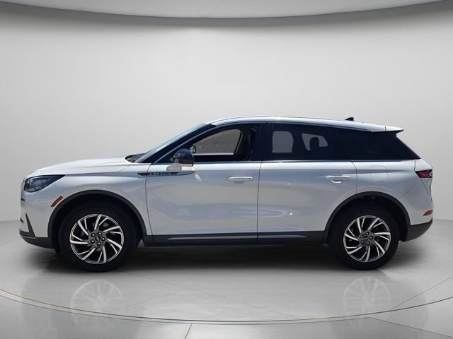 Used 2023 Lincoln Corsair FWD image 3