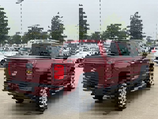 Used 2018 Chevrolet Silverado 1500 LT w/ All Star Edition image 4