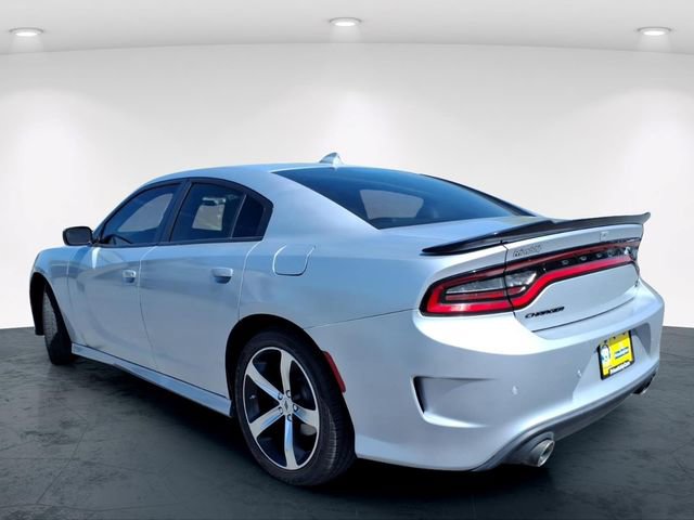 Used 2020 Dodge Charger R/T w/ Plus Group RWD image 13