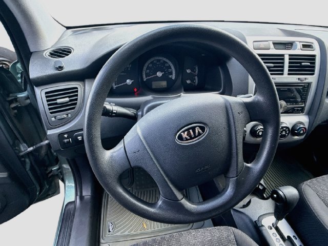 Used 2008 Kia Sportage LX AWD/4WD image 6
