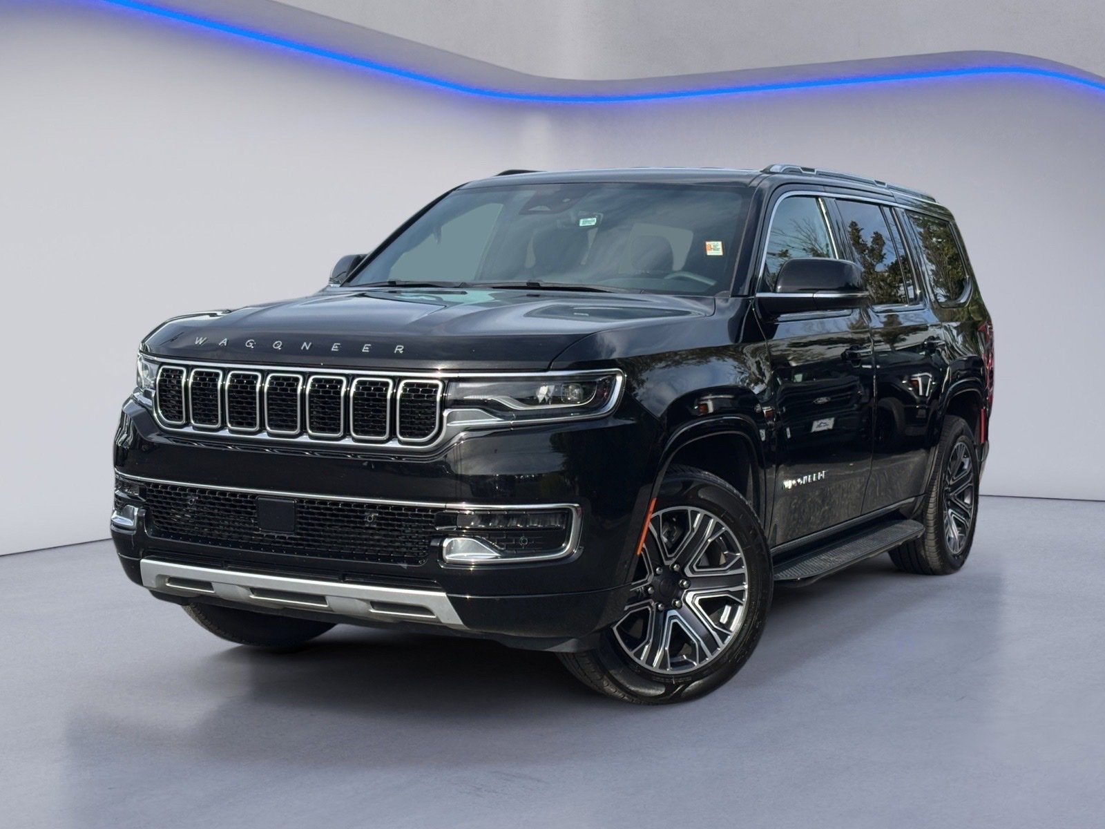 Used 2024 Jeep Wagoneer Series II w/ Flexible Seating Group image 2