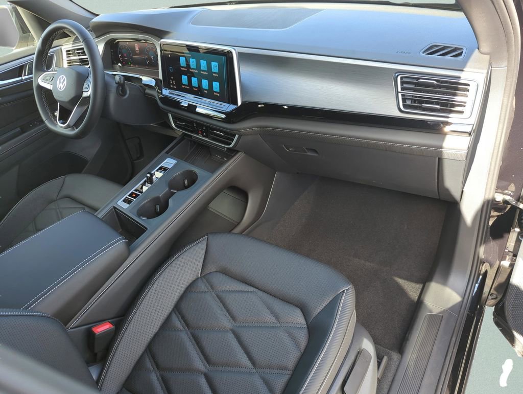 New 2026 Volkswagen Atlas Cross Sport SE image 29