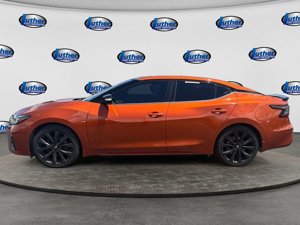 Used 2020 Nissan Maxima SR FWD image 2