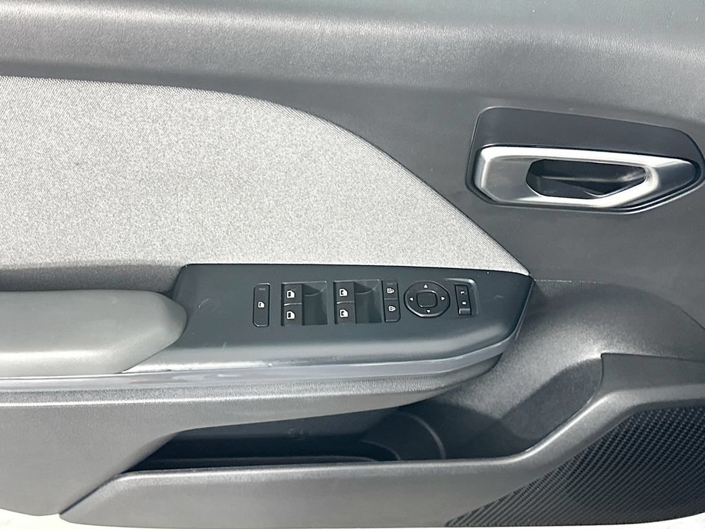 Used 2025 Kia K4 EX FWD image 22