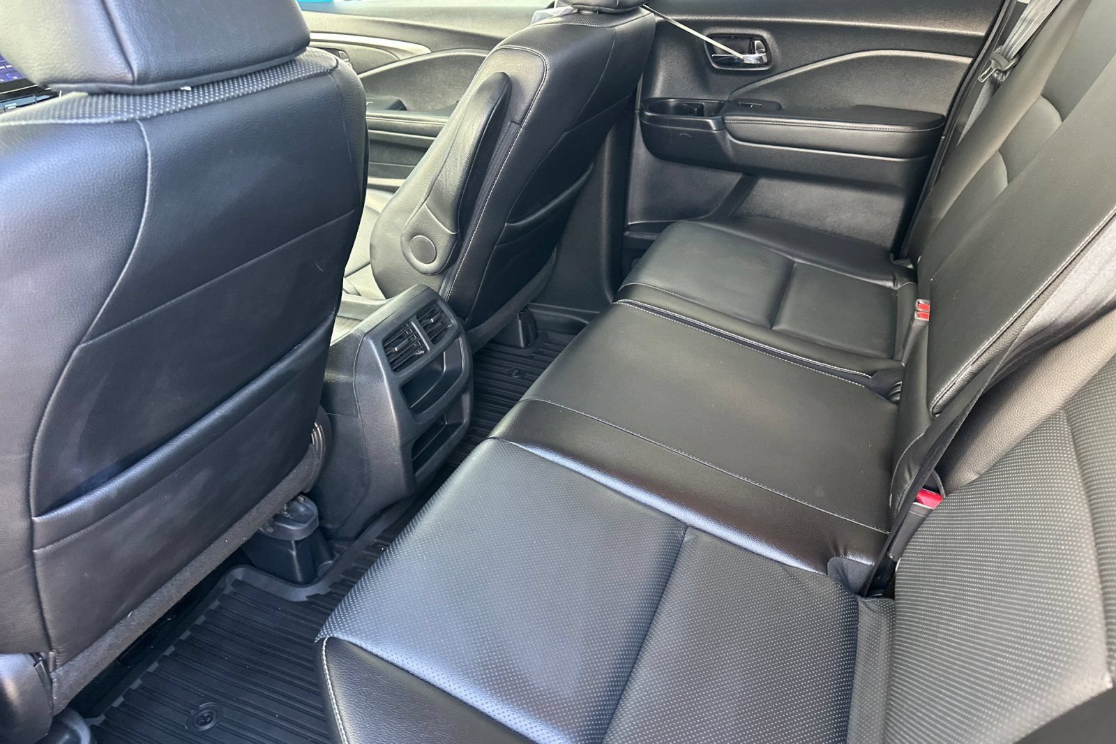 Certified 2023 Honda Ridgeline RTL image 12