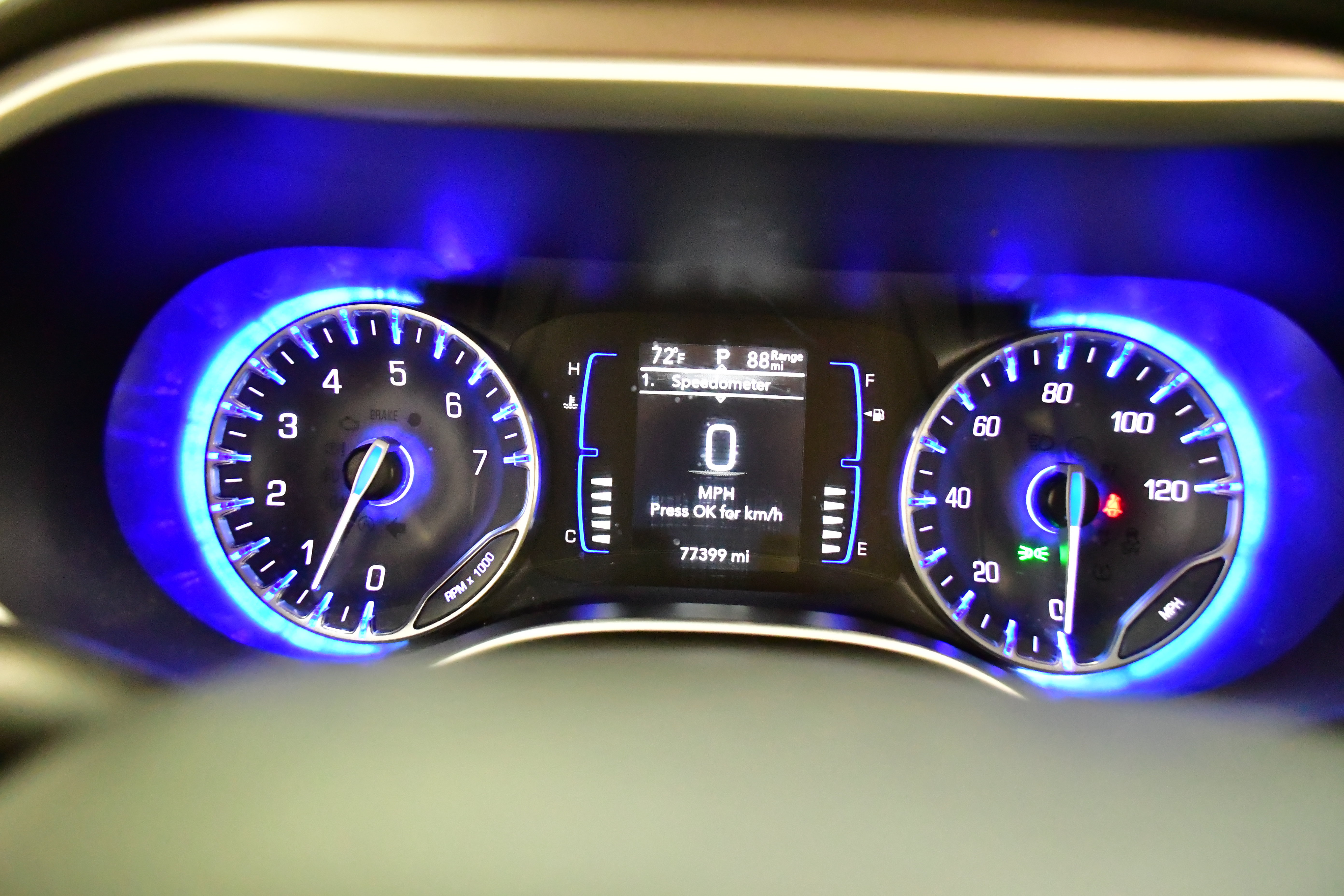 Used 2023 Chrysler Voyager LX FWD image 19