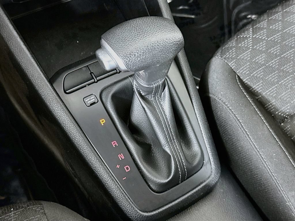 Used 2021 Kia Rio S FWD image 16