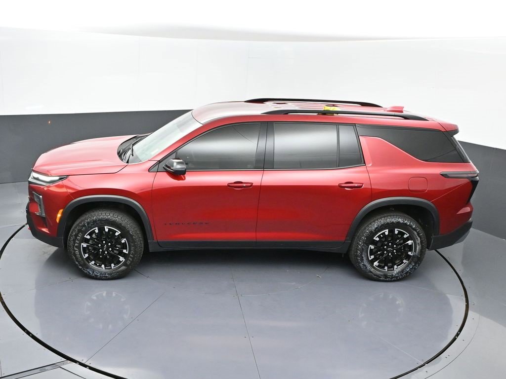 Used 2024 Chevrolet Traverse Z71 w/ LPO, Floor Liner Package image 39