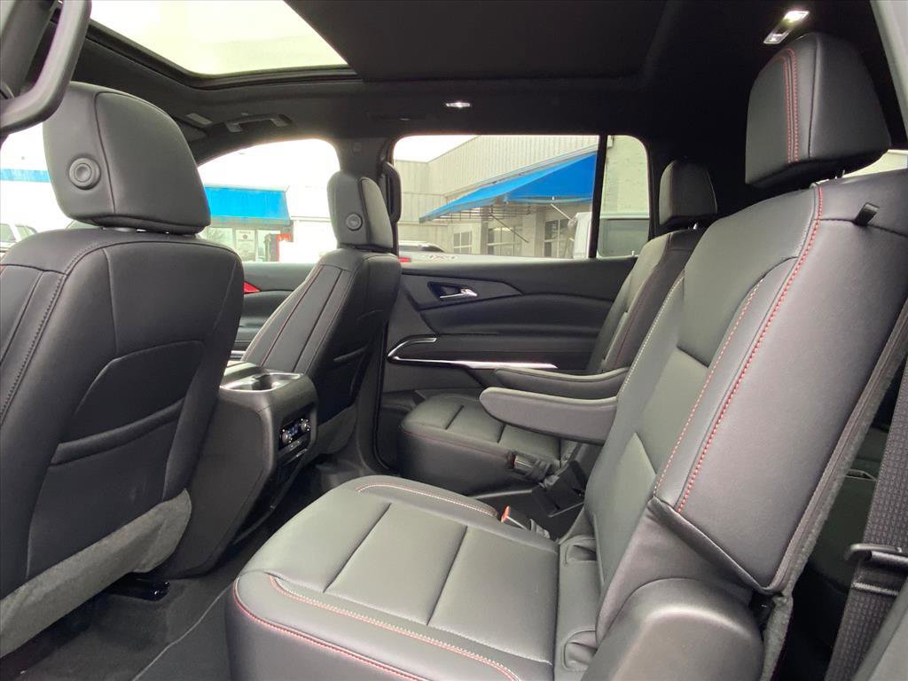 New 2026 Chevrolet Traverse Z71 w/ Driver Confidence Package image 18