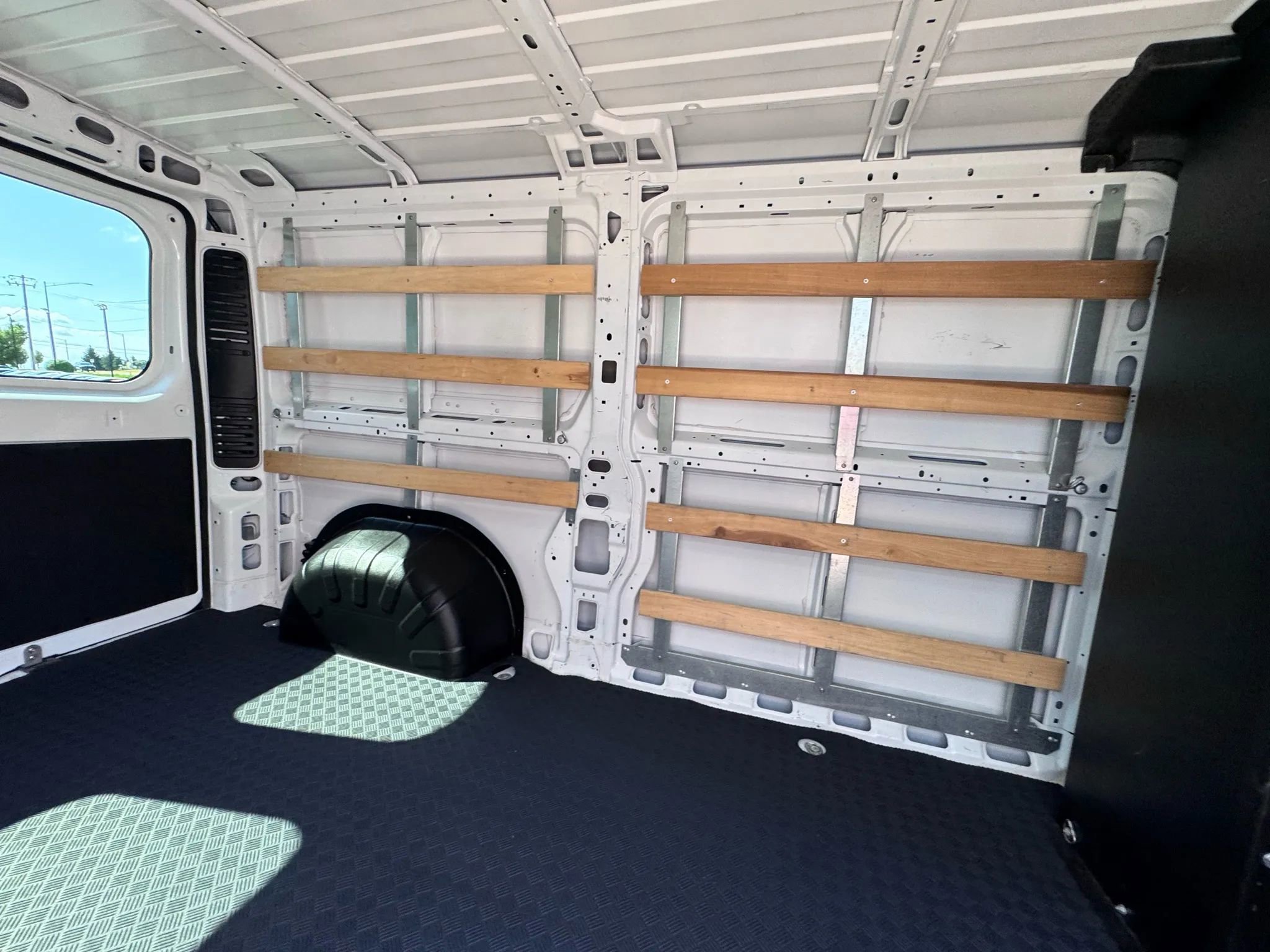 Used 2023 RAM ProMaster 2500 image 24