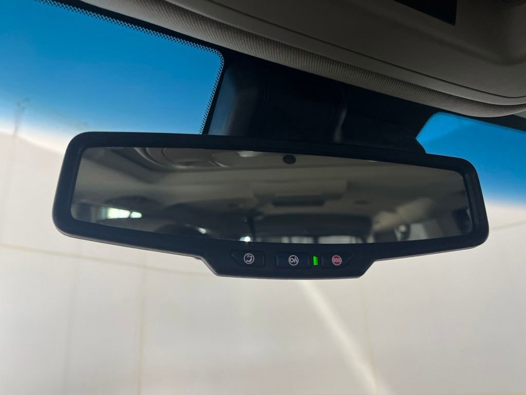 Used 2019 Chevrolet Suburban Premier AWD/4WD image 73
