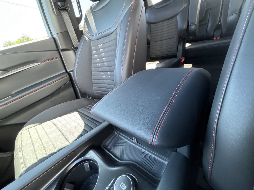 New 2026 Ford Explorer ST-Line w/ ST-Line Street Pack RWD image 23