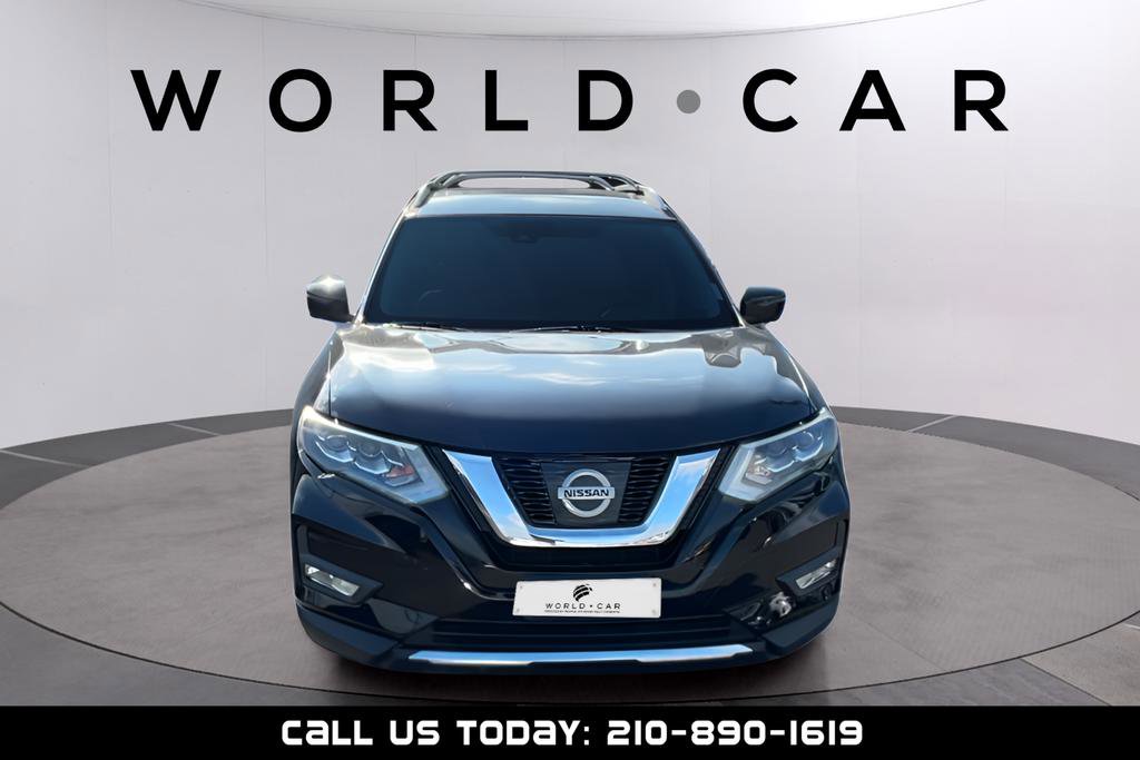 Used 2017 Nissan Rogue SL w/ SL Premium Package image 2