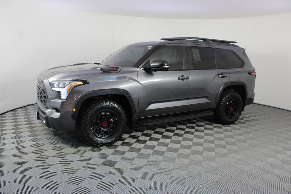 Used 2024 Toyota Sequoia TRD Pro AWD/4WD image 2