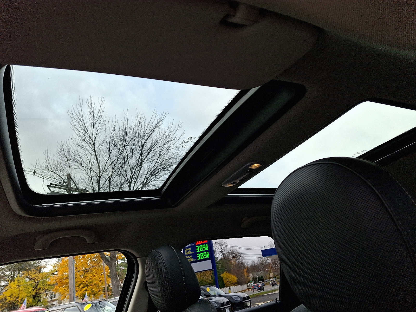 Used 2020 MINI Cooper Countryman S w/ Storage Package image 14