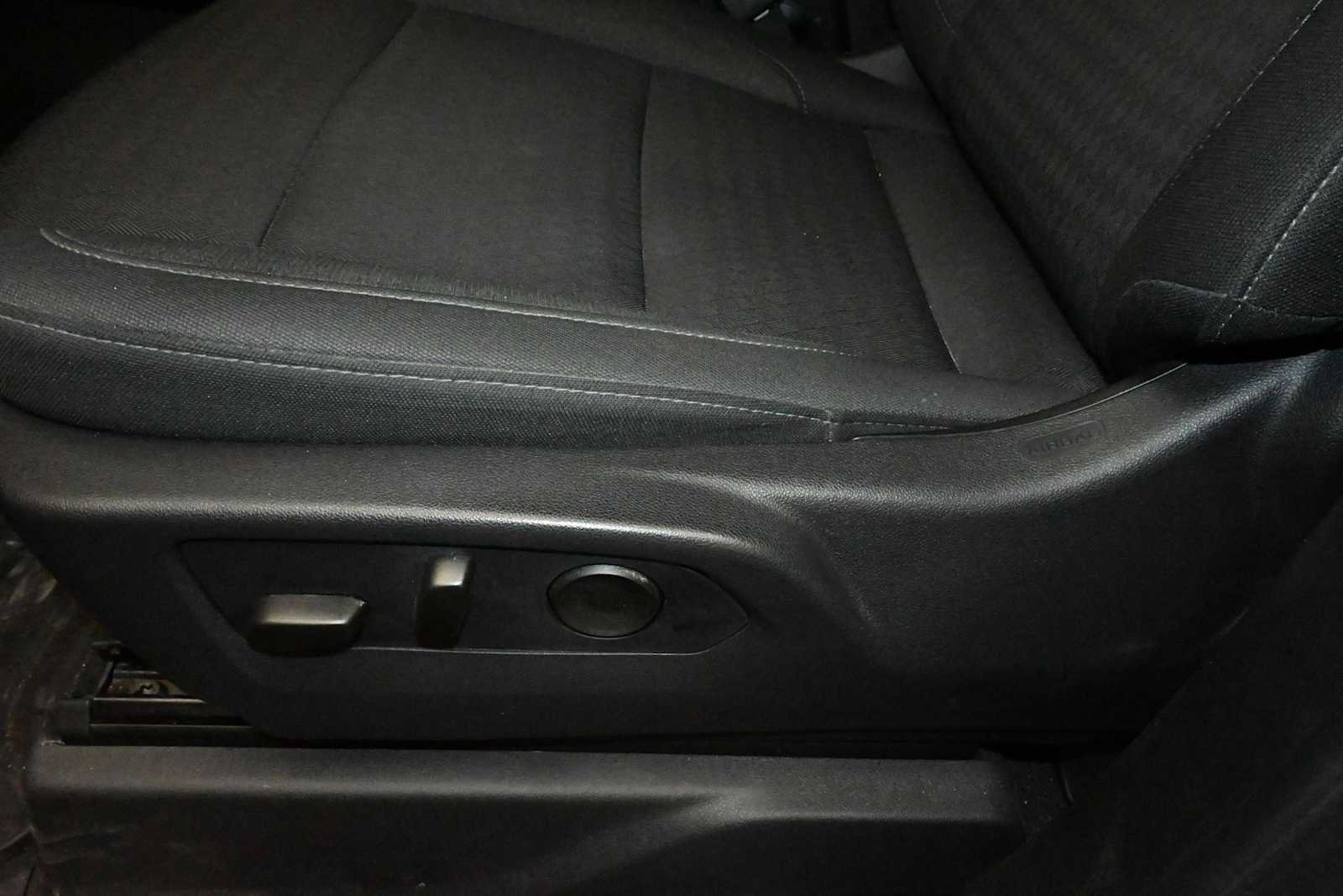 Used 2026 Chevrolet Silverado 1500 RST AWD/4WD image 10