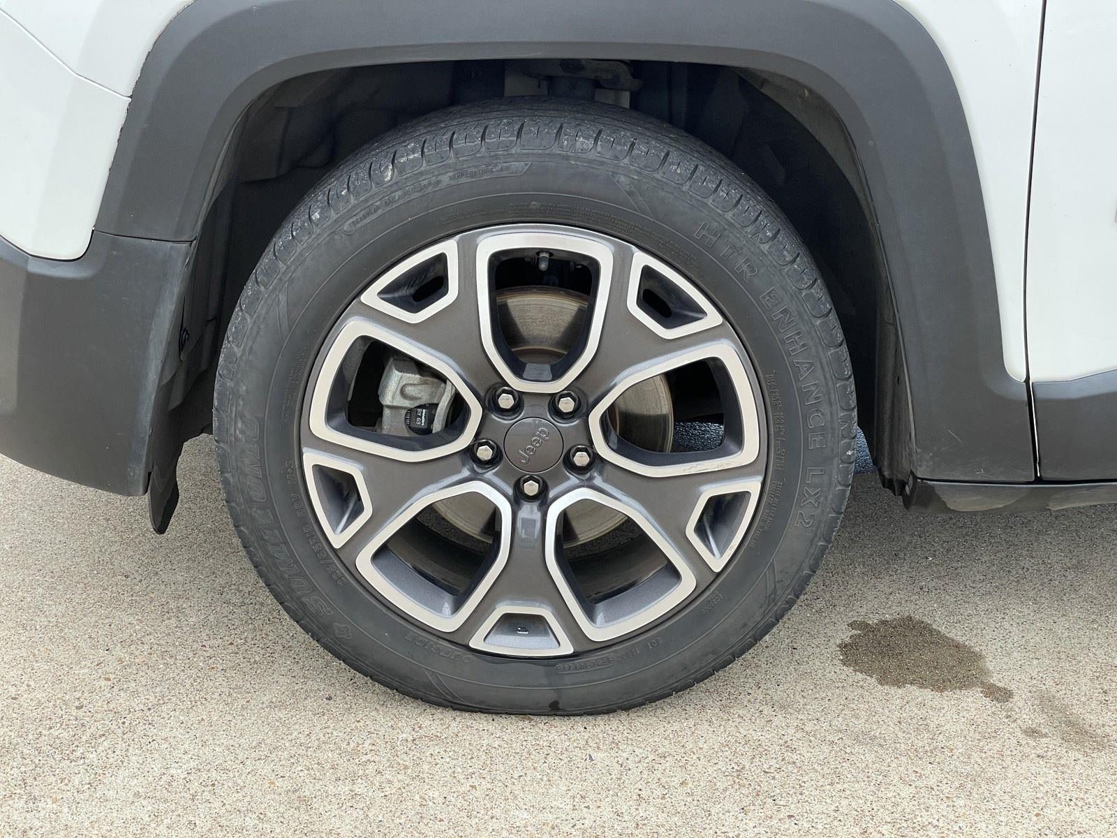 Used 2018 Jeep Renegade Limited w/ UConnect 8.4 Nav Group FWD image 49