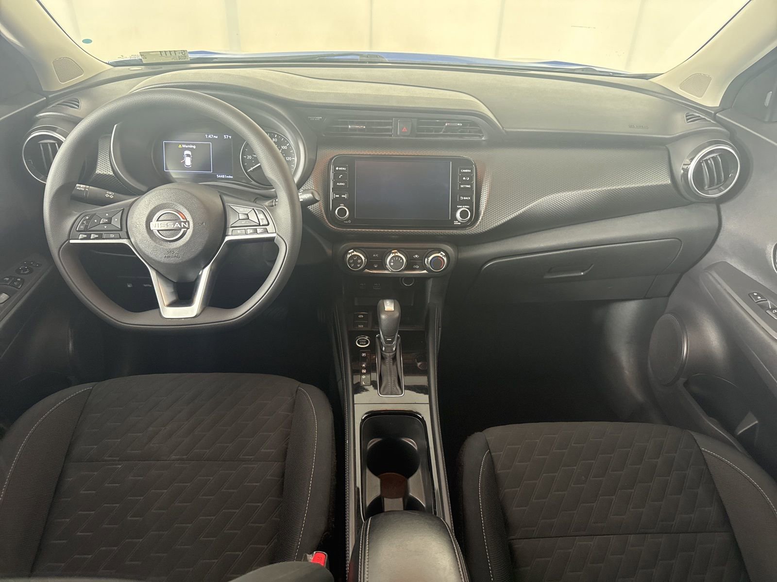 Used 2023 Nissan Kicks SV FWD image 9