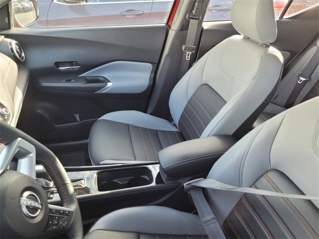 Used 2023 Nissan Kicks SR w/ SR Premium Package image 4