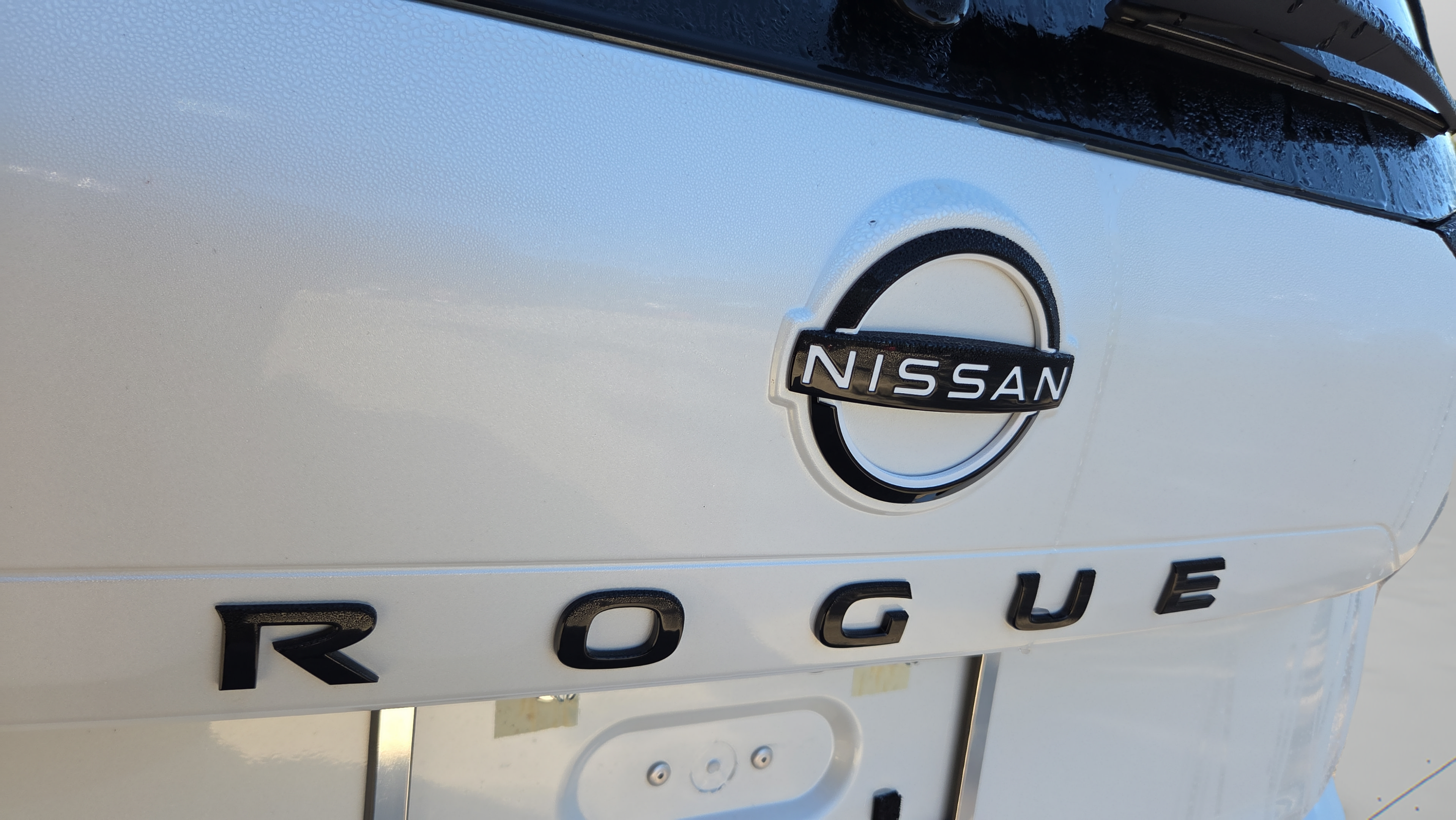 New 2026 Nissan Rogue Dark Armor FWD image 15