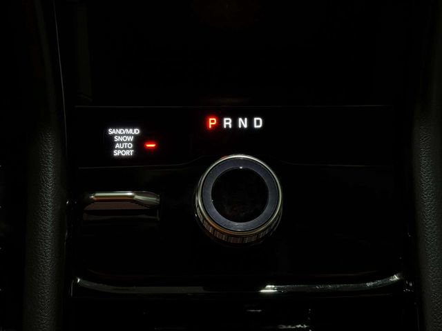 Used 2023 Jeep Grand Cherokee L Limited AWD/4WD image 18