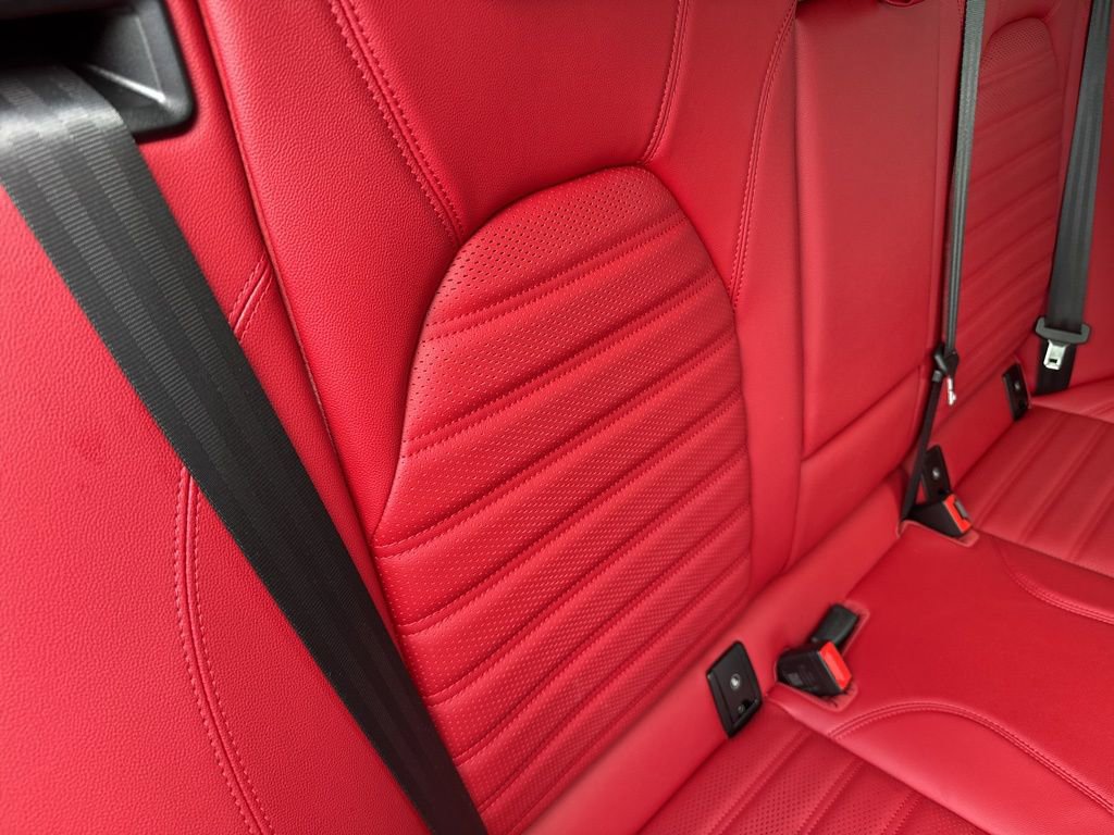 Used 2024 Alfa Romeo Stelvio Veloce image 61