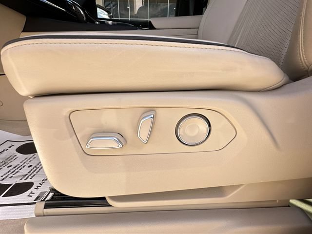 Certified 2024 Cadillac Escalade ESV Premium Luxury RWD image 20