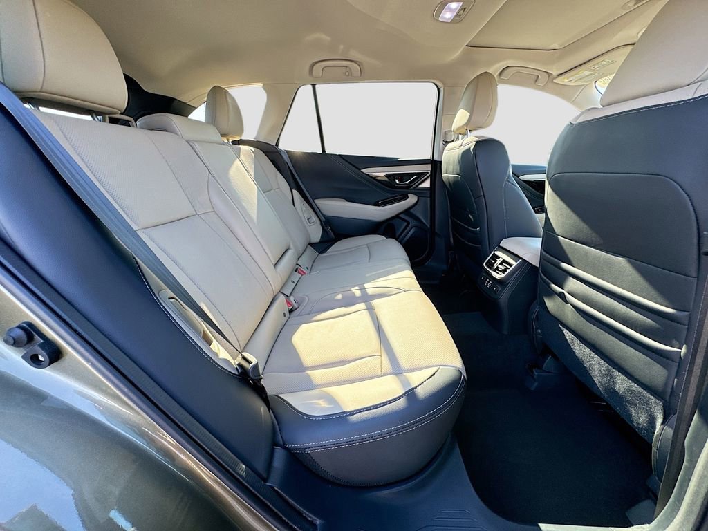 Certified 2025 Subaru Outback Limited image 39