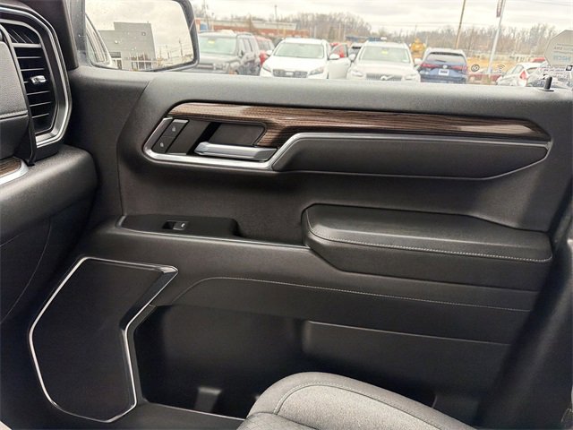 Used 2022 Chevrolet Silverado 1500 LT image 23