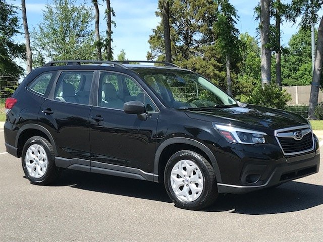 Used 2021 Subaru Forester AWD/4WD image 2
