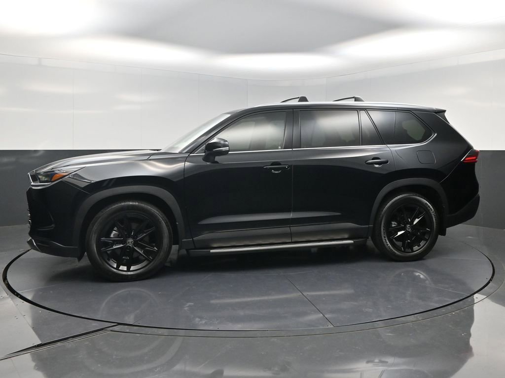 Used 2025 Toyota Grand Highlander AWD image 3